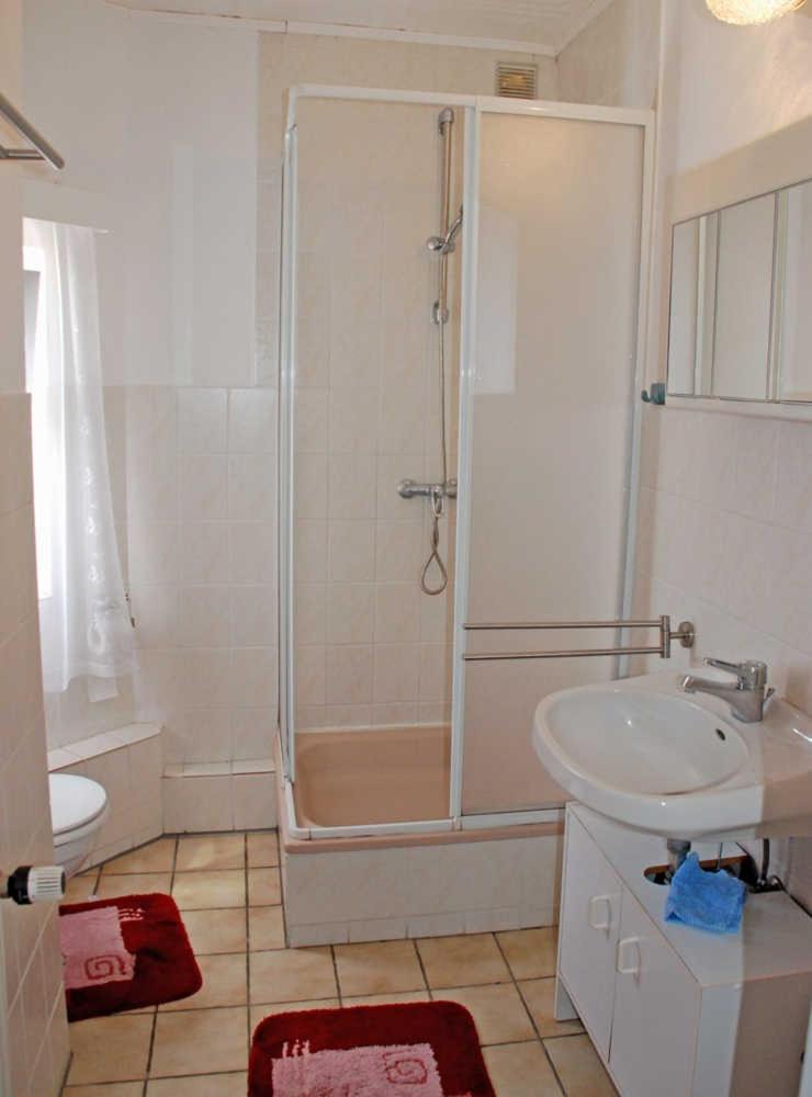 Ferienwohnung Mit Garten Und Sundblick Altefahr Bagian luar foto